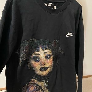 Hand embroidered Black sweater (Love death robots)